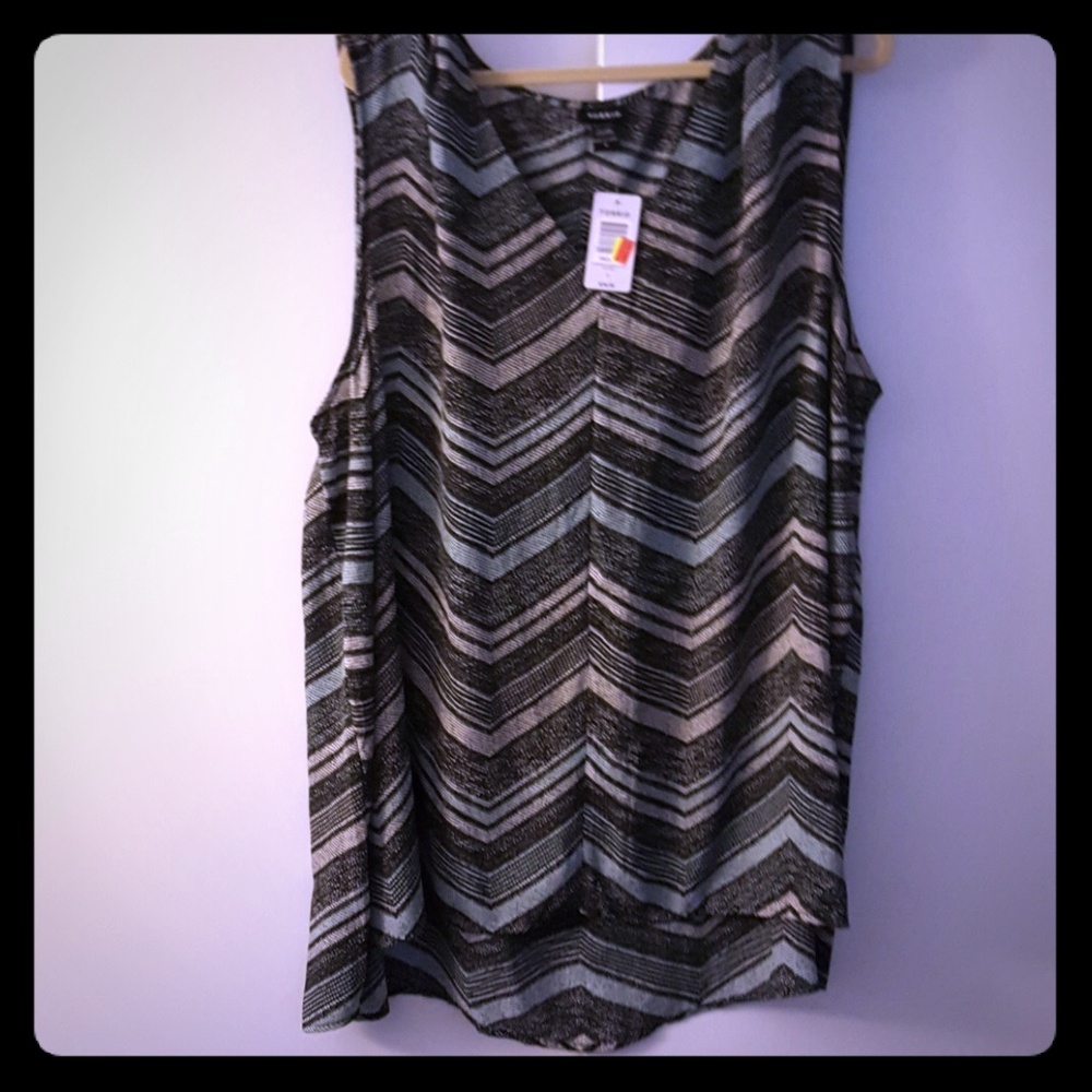 NWT TORRID CHEVRON TANK SIZE 5